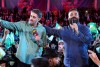 ببینید | هم خوانی نماهنگ "سلام فرمانده" هلالی و پویانفر با دهه نودی ها | حضور هزاران کودک در جشن پویش "عزیزم حسین"